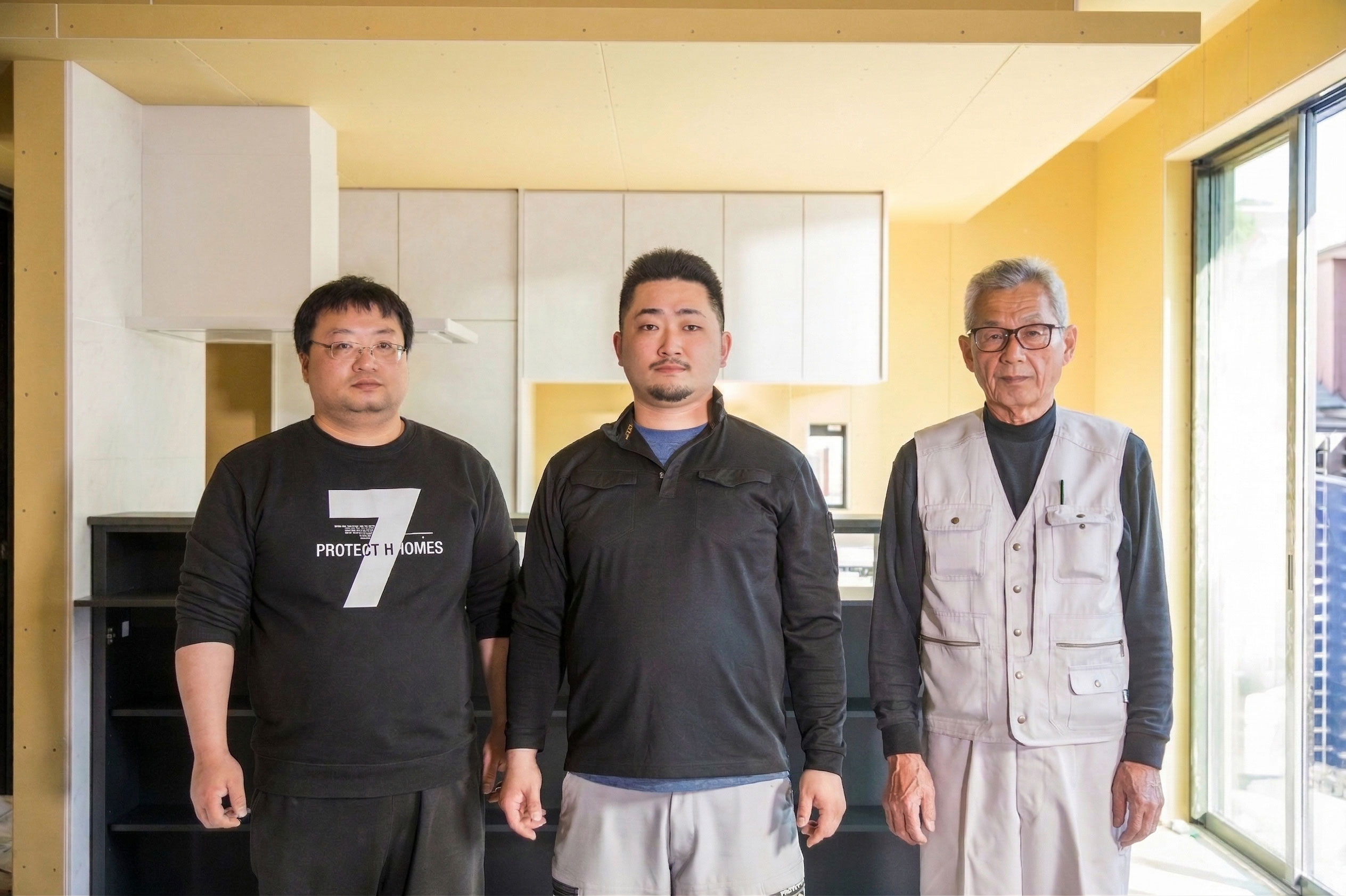 平山住設集合写真